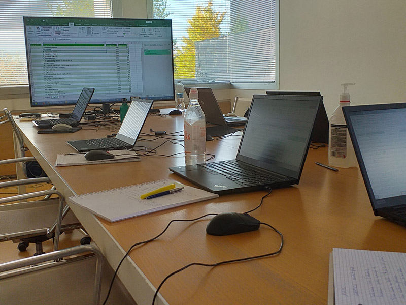 corso-microsoft-office-azie Corso Microsoft Office per aziende con formazione su Word, Outlook e PowerPoint